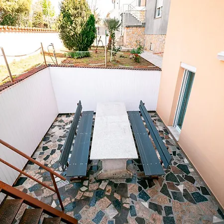Ana Apartman *